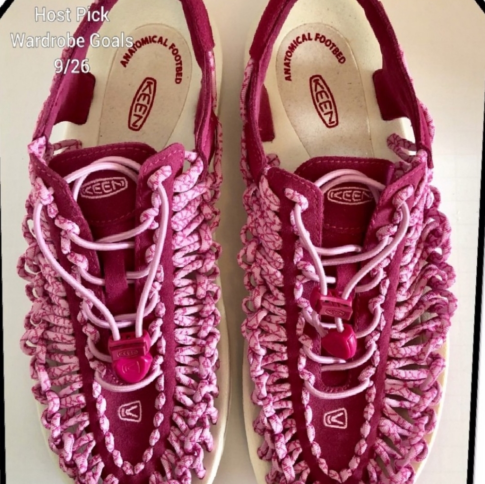 Keen Uneek Bungee Sandals